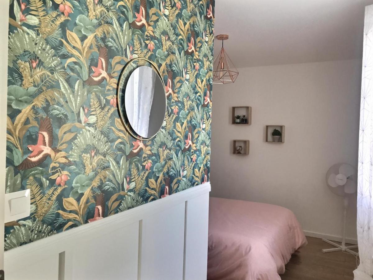 Villa Exceptionnelle Piscine Et Jardin Prive Sejour De Gamme Proche La Rochelle Sainte-Soulle